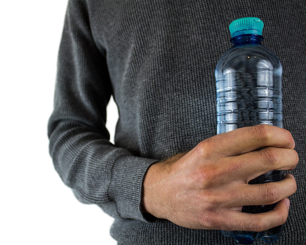 Benefits of Water for a Healthier Workday