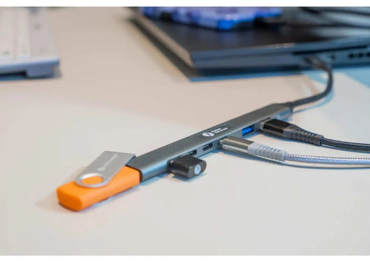 USB-C Hub 7-in-1 (3A+4C)