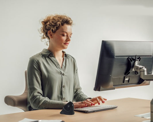 Ergonomic Wireless Vertical mouse